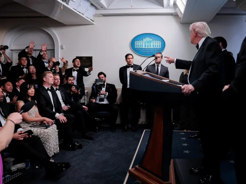 اعتقال مسلح في إطلاق نار بحفل مراسلي البيت الأبيض.. وترمب يرجح: لا علاقة له بإيران