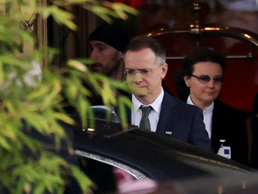 انتهاء محادثات جنيف بشأن أوكرانيا بشكل مفاجئ بعد اتهام زيلينسكي لروسيا بالمماطلة