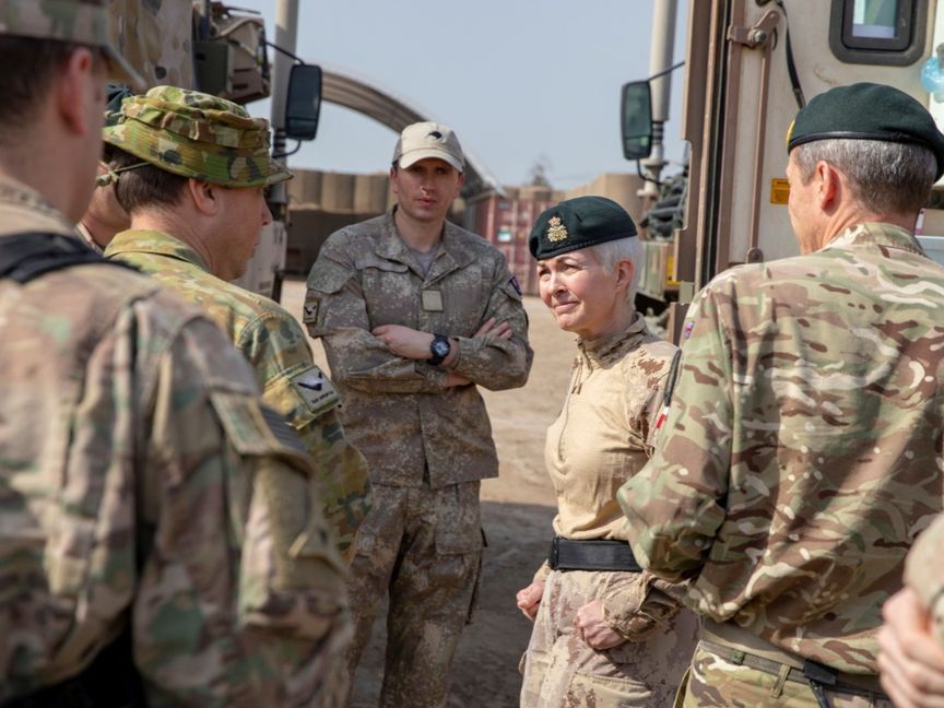 من العراق إلى كوسوفو.. واشنطن تضغط على الناتو لتقليص مهامه الدولية