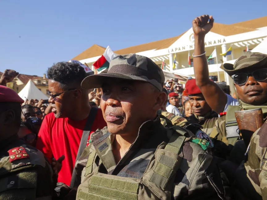 مدغشقر.. خلاف بين الجيش والقضاء حول موعد الانتخابات