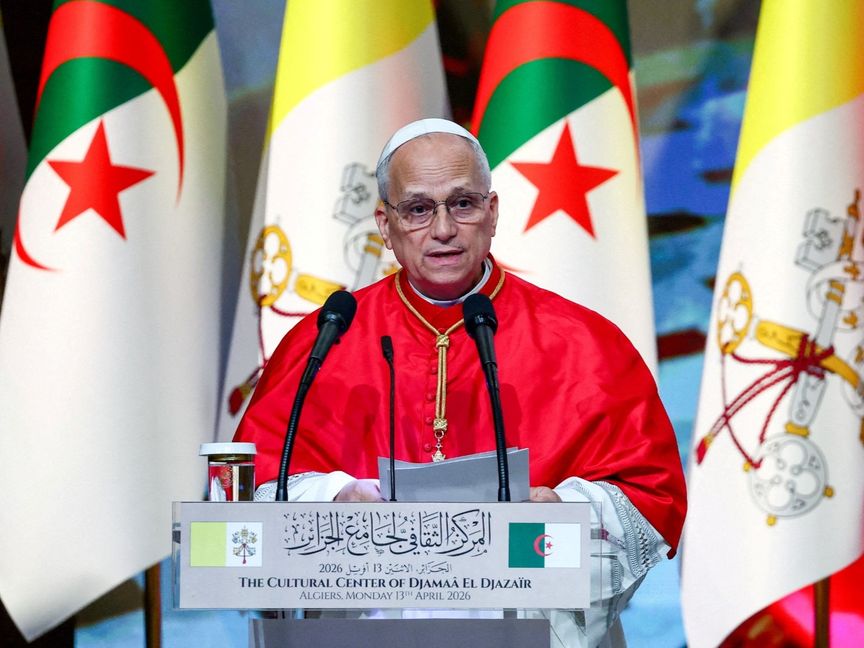 البابا ليو ينتقد القوى "الاستعمارية الجديدة" بعد ساعات من هجوم ترمب