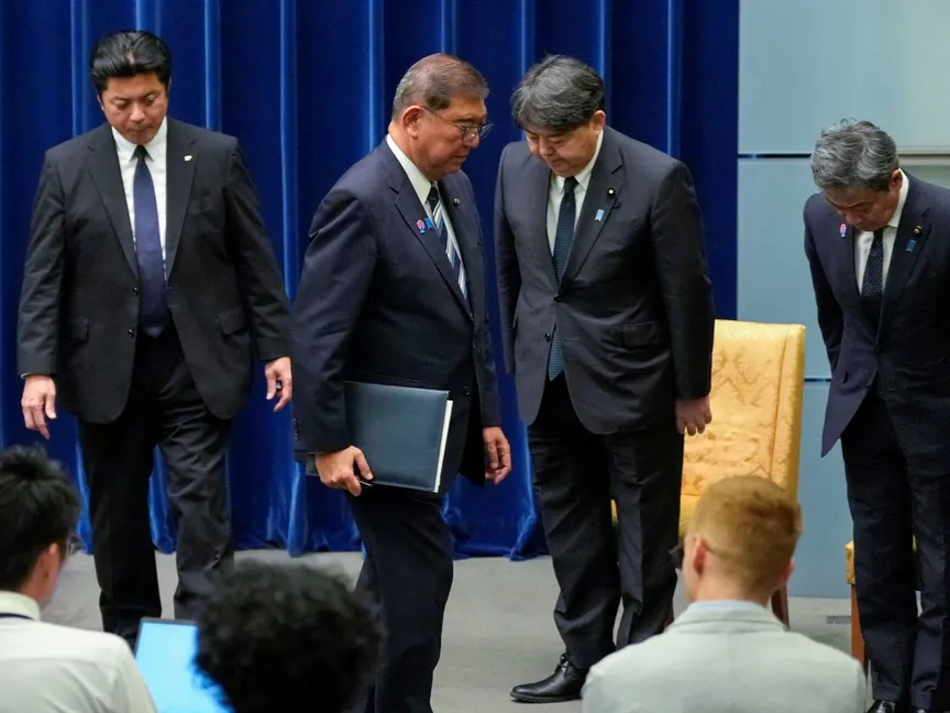 رئيس الوزراء الياباني شيجيرو إيشيبا خلال المؤتمر الصحافي حيث أعلن استقالته، طوكيو، اليابان. 7 سبتمبر 2025 - Reuters