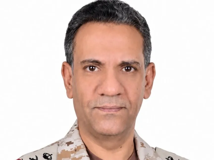 التحالف يعلن اعتراض 12 صاروخاً ومسيرتين بالرياض وجنوب السعودية