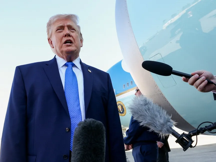 ترمب: تحدثنا مع "شخص رفيع المستوى" في إيران.. لكنه ليس مجتبى خامنئي