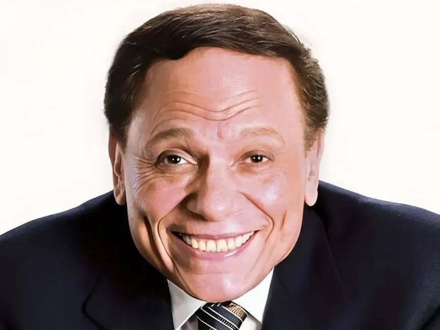 النجم المصري عادل إمام - facebook/adelemam