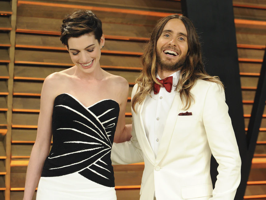 جاريد ليتو إلى جوار آنا هاثاوي خلال حفل توزيع جوائز الأوسكار لعام 2014، هوليوود، لوس أنجلوس - FilmMagic