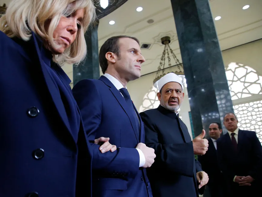 الأزهر وماكرون.. علاقة متباينة بين "أجواء إيجابية" و"خطاب هجومي"