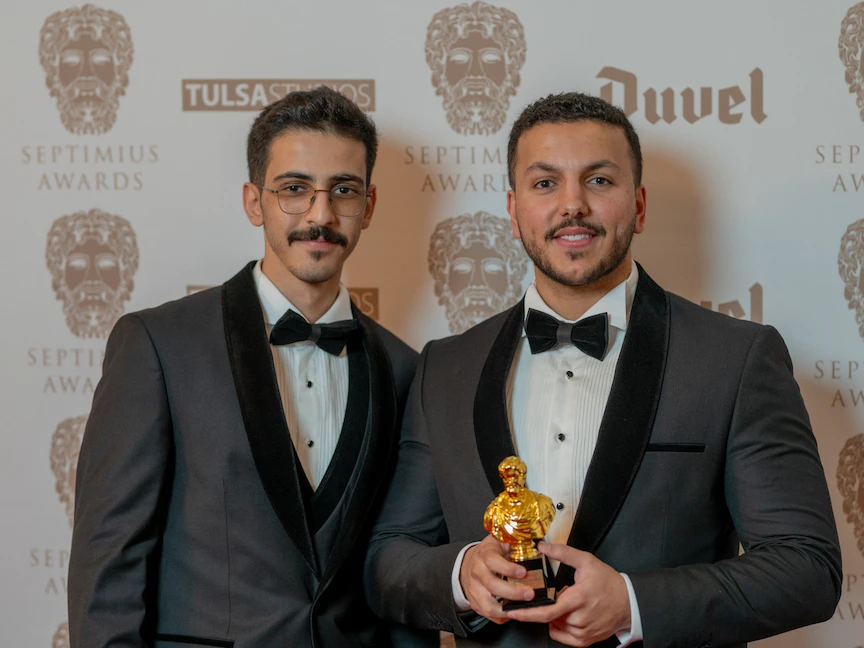 صناع فيلم الرحلة يتسلمون جائزة أفضل فيلم تجريبي في مهرجان "سيبتيميوس" - المكتب الإعلامي للشركة المنتجة