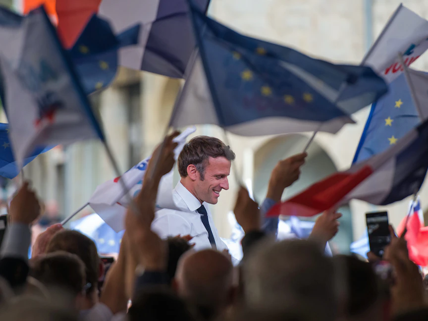 الرئيس الفرنسي خلال حملته الانتخابية - 22 أبريل 2022 - Bloomberg