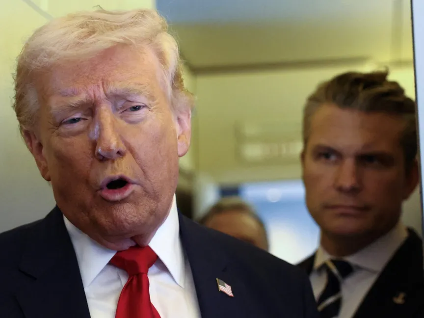 ترمب وحرب إيران.. رسائل متباينة وتصريحات متناقضة