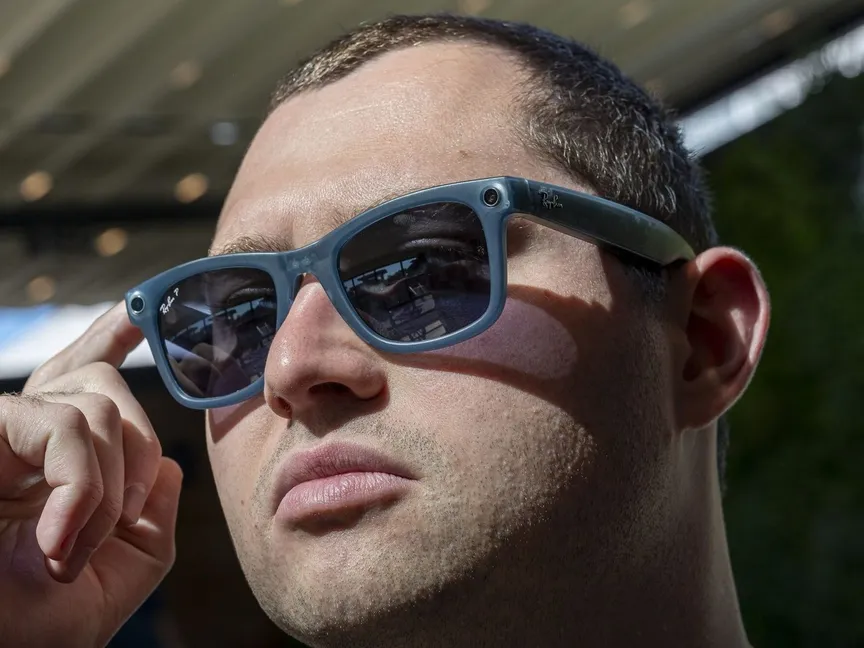 نظارة Ray Ban ميتا الجديدة للواقع المعزز - Bloomberg - Bloomberg