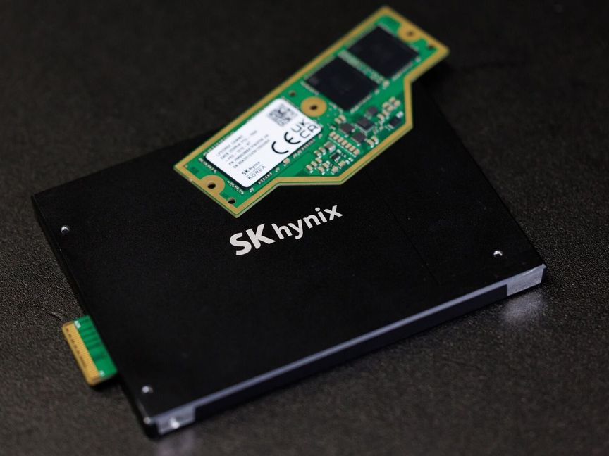 من مصنع متعثر إلى عرش كوريا.. كيف أطاحت SK hynix بـ"جمهورية سامسونج"؟