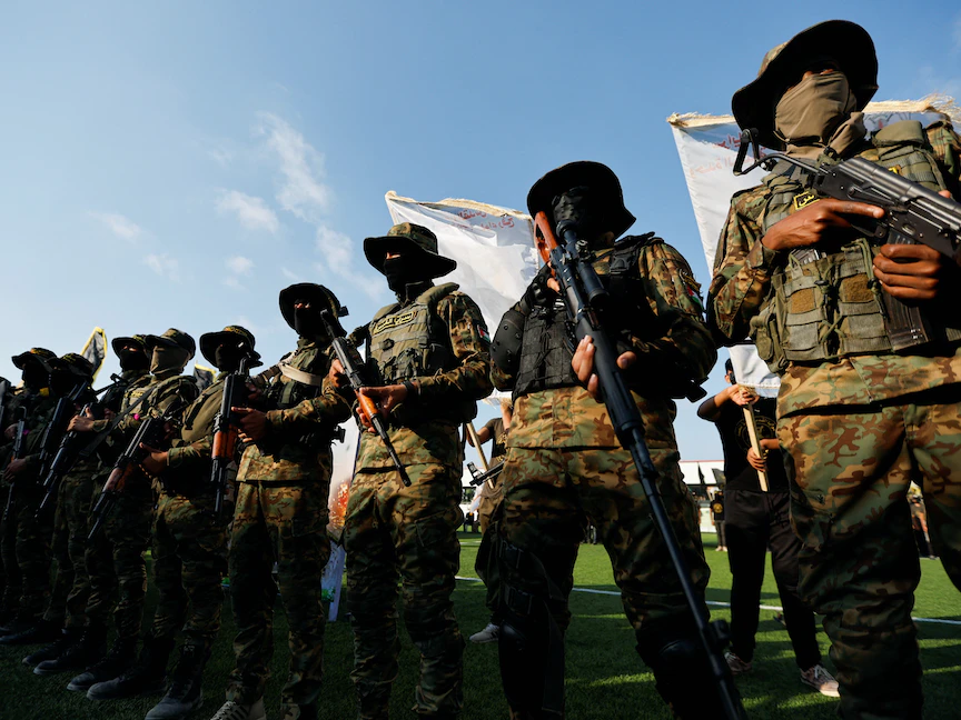 مسلحون من حركة "الجهاد" في مدينة رفح الفلسطينية بقطاع غزة. 10 أغسطس 2022 - REUTERS