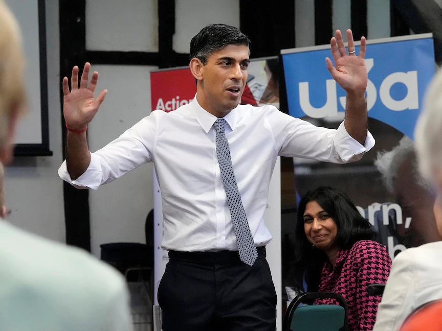 بريطانيا.. سوناك يحذر من اختبار أول صعب في الانتخابات المحلية