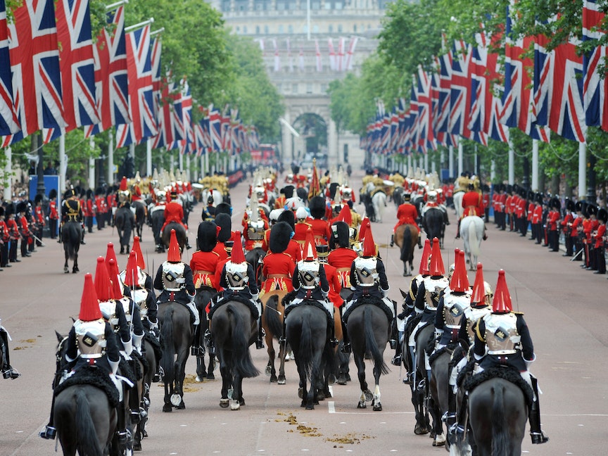 من بينها كندا وأستراليا.. 15 دولة لا تزال تخضع للتاج البريطاني