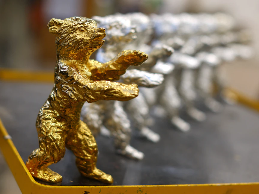 جوائز الدب الذهبي والفضي لمهرجان برلين السينمائي في دورته الـ73. 24 يناير 2023 - REUTERS