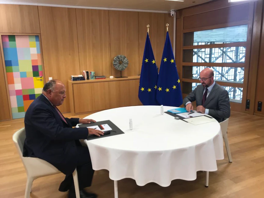 وزير الخارجية المصري سامح شكري خلال لقائه برئيس المجلس الأوروبي شارل ميشيل في بروكسيل، 12 يوليو 2021 - الشرق