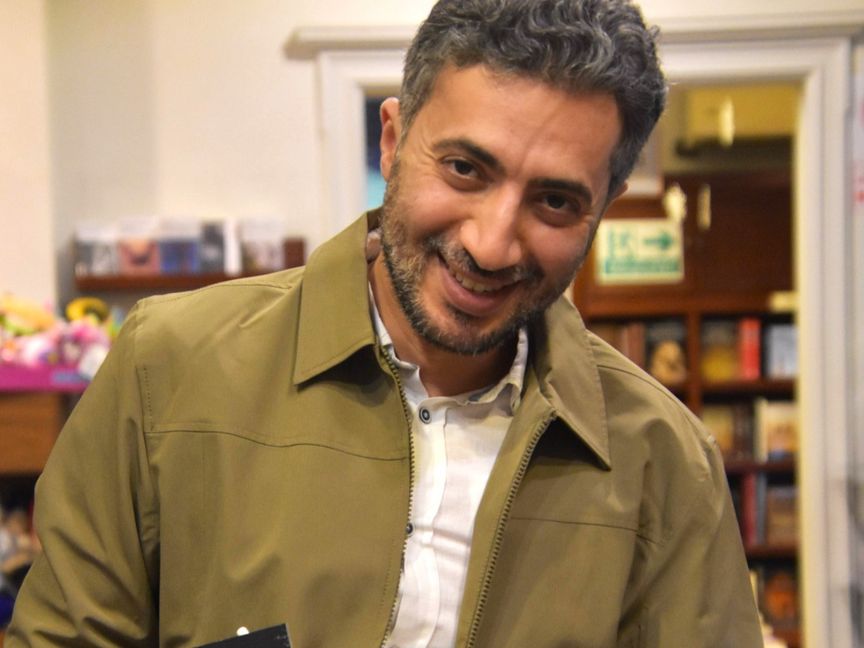 طلال فيصل: "جنون مصري قديم" نموذج لما تفعله السلطة بالمهووسين بها