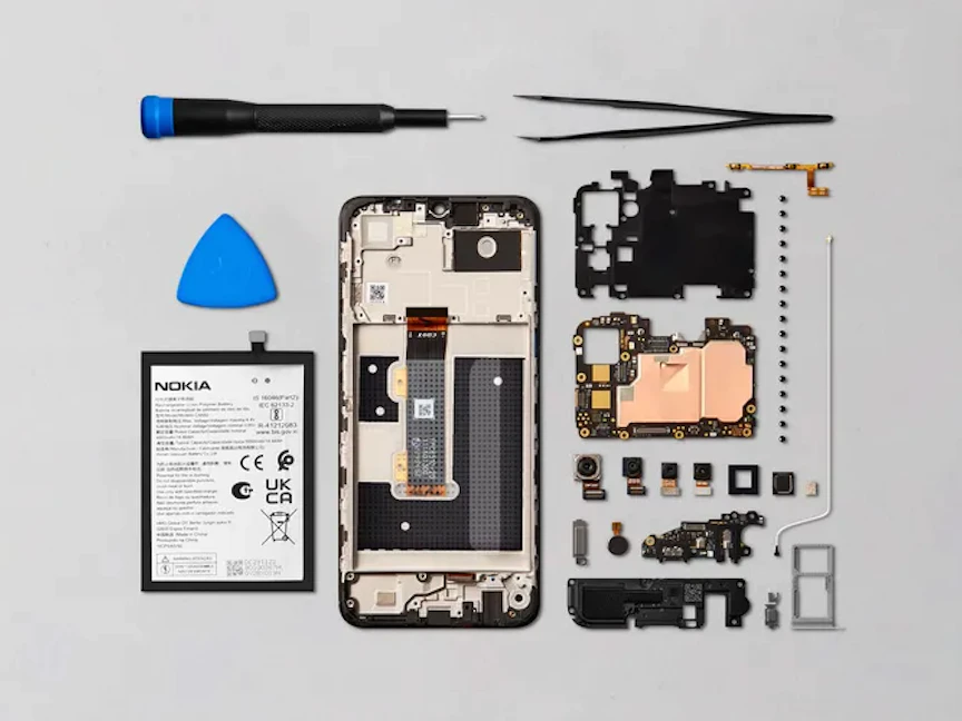 هاتف "نوكيا G22" مع معدات الإصلاح من شركة "آي فيكست" - HMD Global