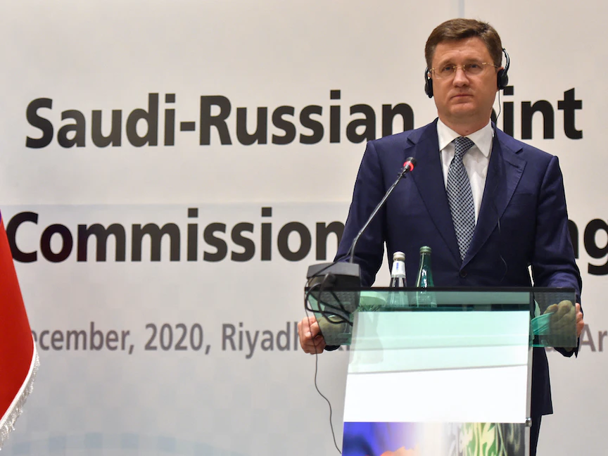 نائب رئيس الوزراء الروسي وزير الطاقة ألكسندر نوفاك في مؤتمر صحافي بعد اجتماع للجنة الحكومية المشتركة السعودية الروسية في الرياض. 19 ديسمبر 2020 - AFP