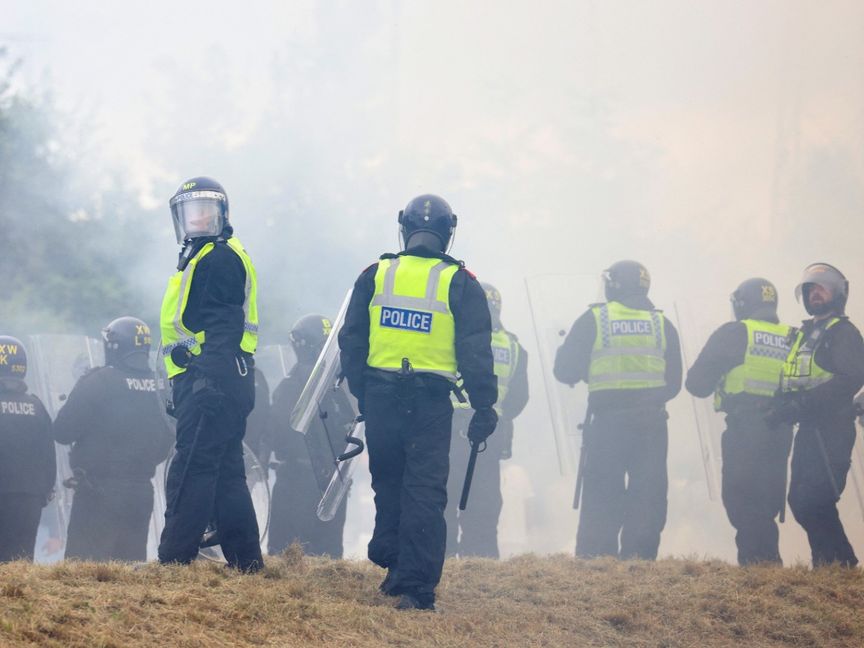 بريطانيا تبرم اتفاقاً مع أنجولا وناميبيا لإعادة المهاجرين