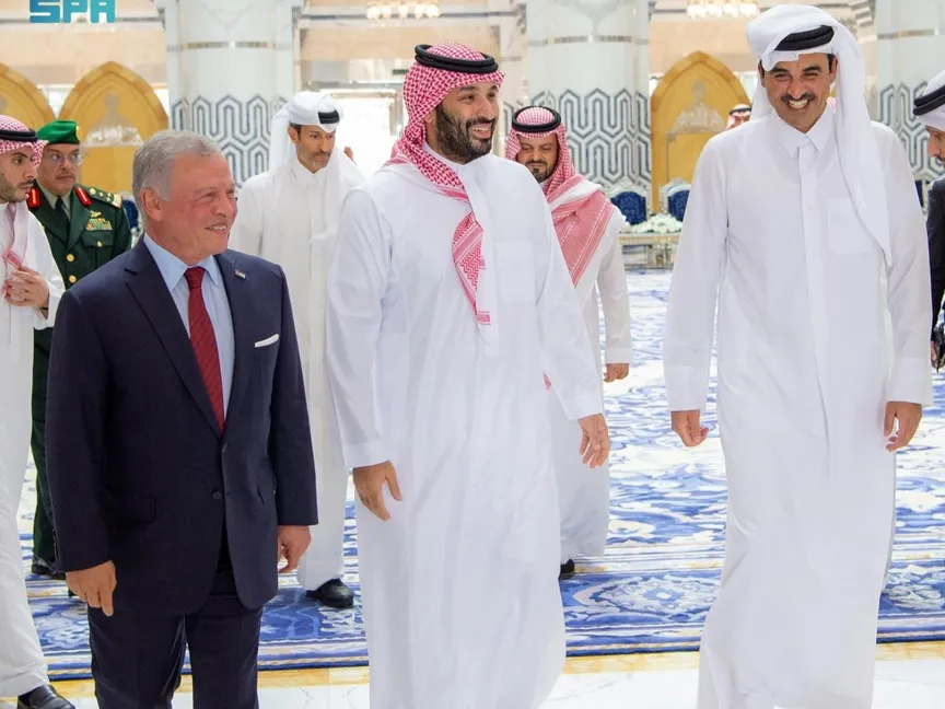 لقاء ثلاثي بين ولي العهد السعودي وملك الأردن وأمير دولة قطر