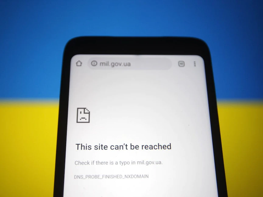 صورة تعبيرية عن الهجمات الإلكترونية التي تتعرض لها المواقع الإلكترونية الأوكرانية - Getty Images