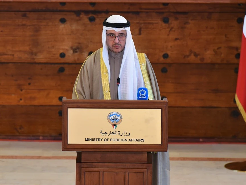 وزير الخارجية الكويتي الشيخ أحمد ناصر المحمد الصباح خلال مؤتمر صحفي بالعاصمة الكويت. مارس 2022. - kuna