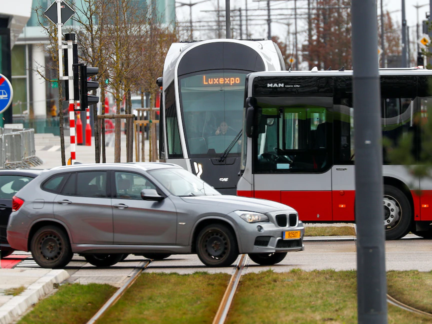 سكان لوكسمبورج يرفضون "النقل العام" رغم مجانيته