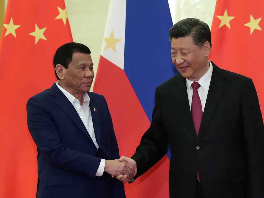 بكين تتفق مع الفلبين على "ضبط النفس" في بحر الصين الجنوبي