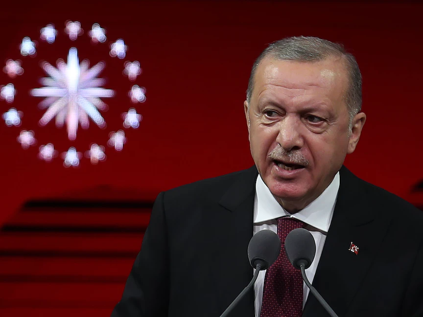 الرئيس التركي رجب طيب أردوغان يتحدث خلال مراسم ميدالية الدولة للتكريم في المؤتمر الوطني ومركز الثقافة بيستيبي في أنقرة ، 17 سبتمبر 2020 (تصوير Adem ALTAN / AFP) - AFP