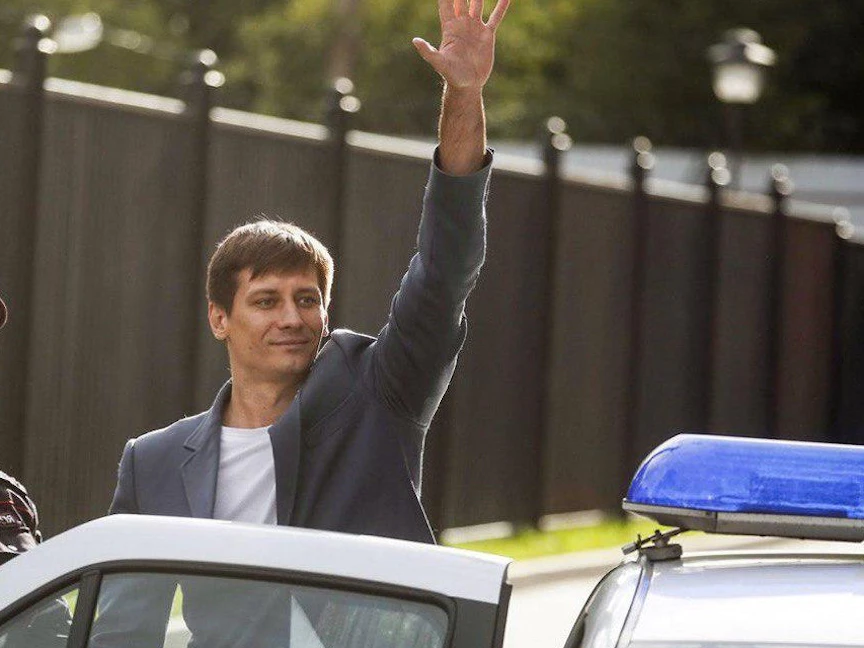 المعارض الروسي البارز للرئيس فلاديمير بوتين وعضو مجلس الدوما السابق دميتري غودكوف - facebook.com/dgudkov