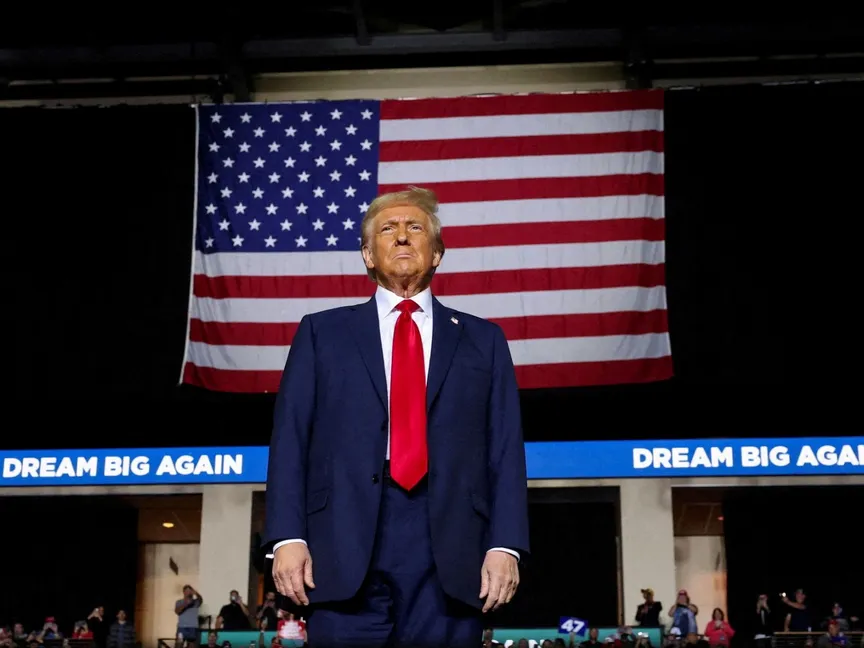 "على أطراف أصابعهم".. الترقب يحكم حلفاء وخصوم واشنطن في زمن ترمب