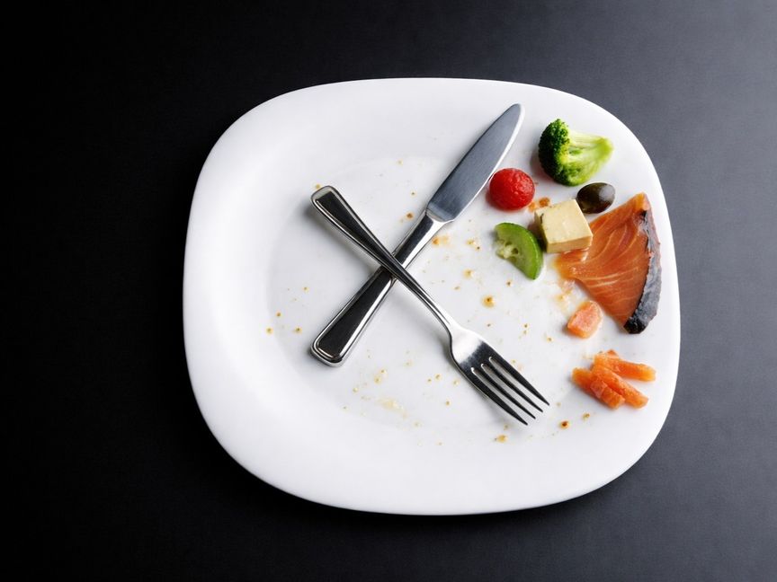 الصيام المتقطع تحت المجهر.. فوائد وتحفظات