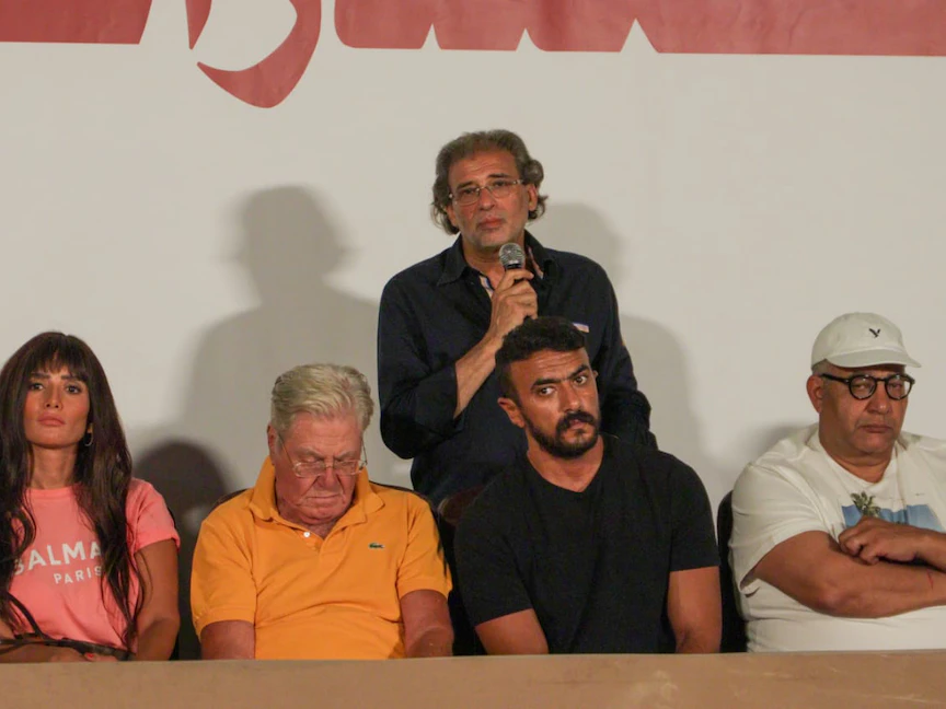 صناع فيلم "الإسكندراني" يتحدثون خلال حفل بدء تصوير العمل. 15 سبتمبر 2023