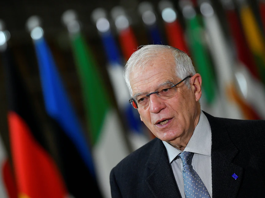 مسؤول السياسة الخارجية بالاتحاد الأوروبي جوزيب بوريل خلال اجتماع في مقر الاتحاد ببروكسل-25 يناير 2021 - REUTERS