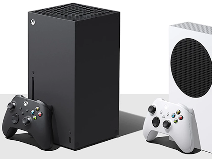 إصدارات Xbox Series S (يمين) وXbox Series X (يسار) من الجيل الرابع للإكس بوكس - Microsoft