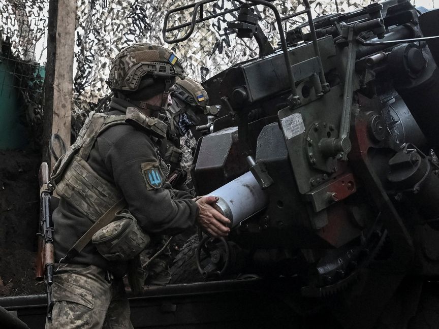 أوكرانيا تسمح بتصدير أسلحتها المنتجة محلياً لتعزيز اقتصادها