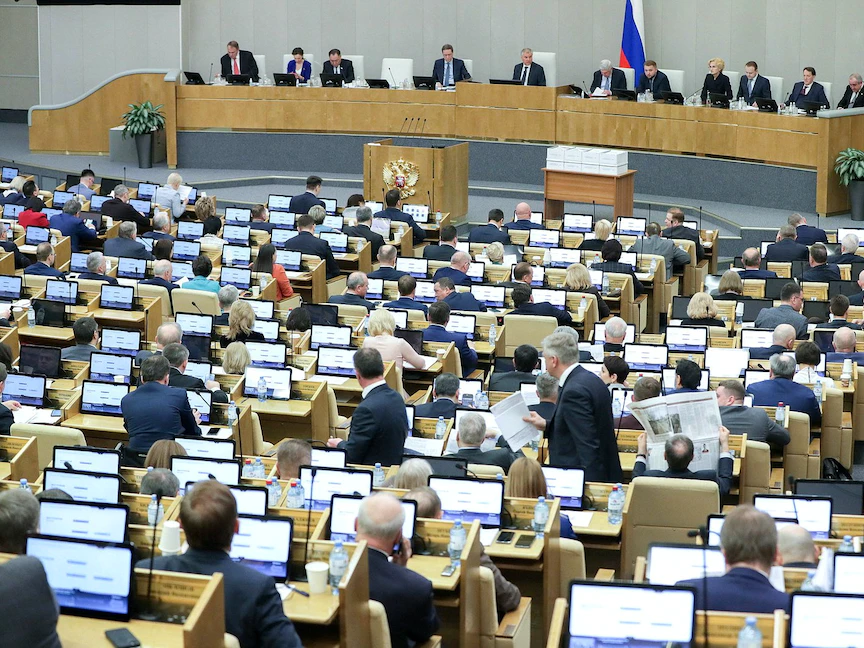 جلسة التصويت على "رقمنة" استدعاء الجنود داخل مجلس النواب الروسي "الدوما" في موسكو . 11 أبريل 2023 - REUTERS