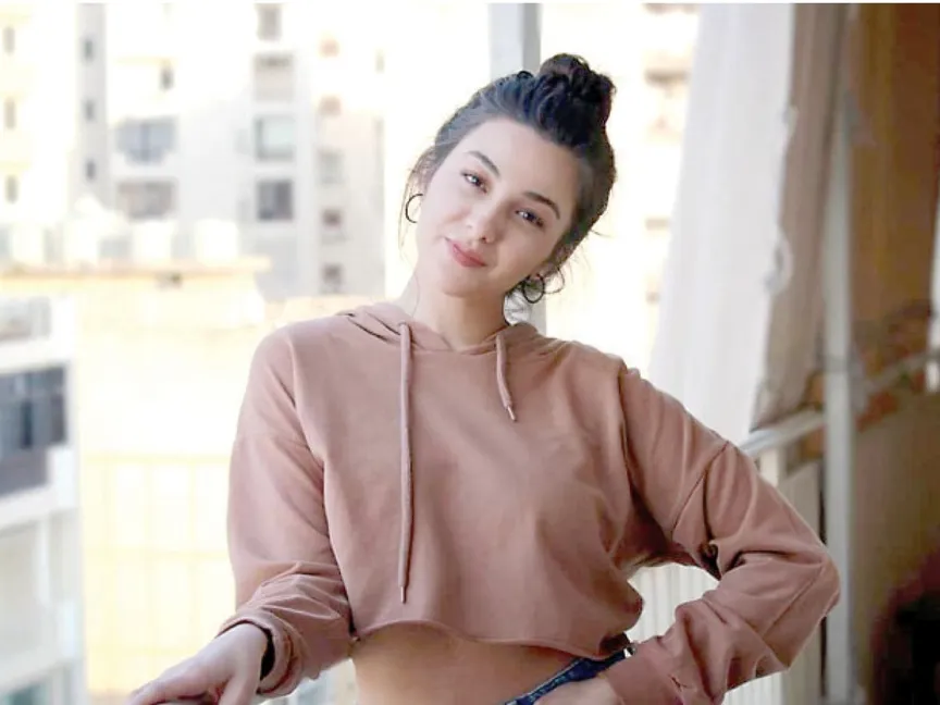 "الحجر الصحي".. حكاية أول أغنية رومانسية في زمن "كورونا"