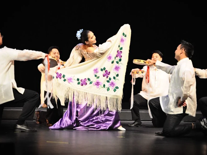 رقصة "الجوتا" التقليدية في إسبانيا - Twitter@spain