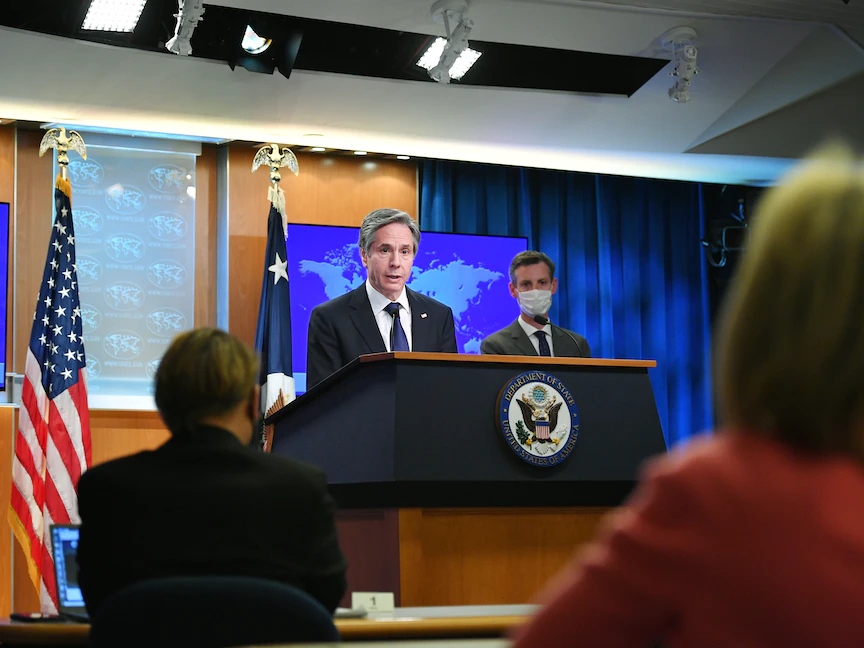 وزير الخارجية الأميركي أنتوني بلينكن خلال مؤتمر صحافي في مقر الوزارة بواشنطن - 30 مارس 2021 - REUTERS