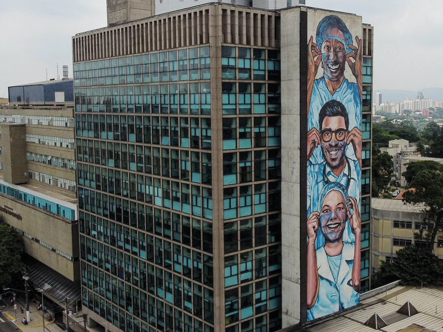 "متحف بالهواء الطلق".. كورونا يلهم فناني الجرافيتي في ساو باولو