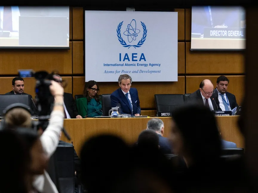 مدير عام وكالة الطاقة الذرية رافائيل جروسي خلال اجتماع مجلس محافظي الوكالة في فيينا. 3 يونيو 2024 - AFP