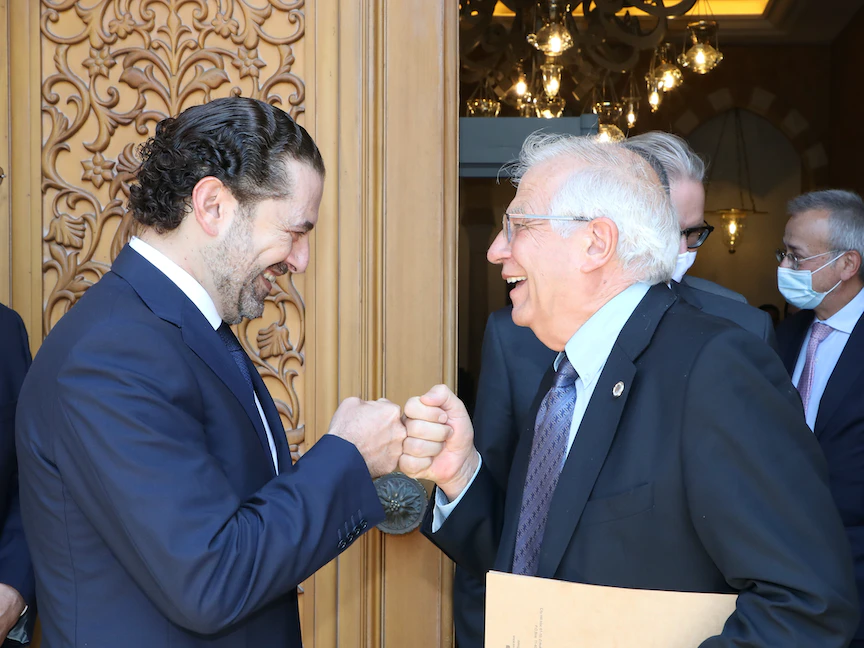 منسق السياسة الخارجية بالاتحاد الأوروبي جوزيف بوريل ورئيس الوزراء اللبناني المكلف سعد الحريري في بيروت، لبنان. 19 يونيو 2021 - REUTERS