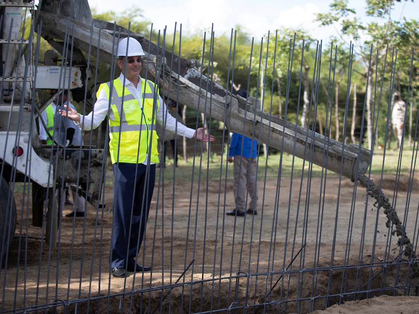 لوقف الهجرة والمخدرات.. جدار حدودي بين الدومينيكان وهايتي