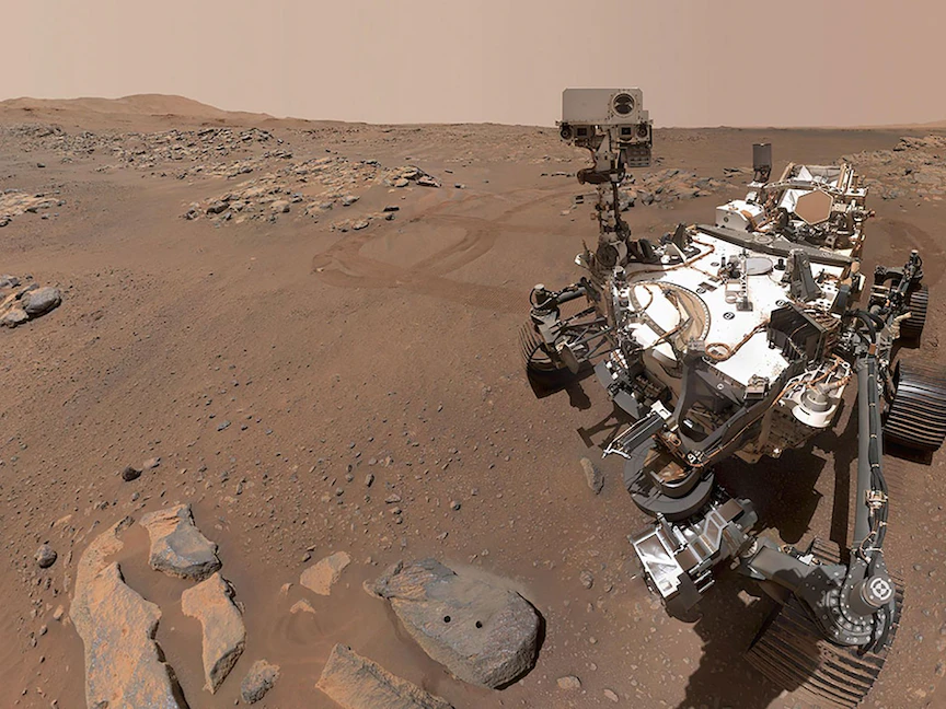 الروبوت الجوّال "برسيفرنس" التابع لوكالة "ناسا" على كوكب المريخ. - AFP