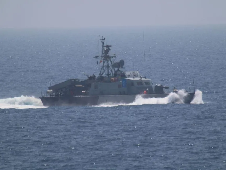 "فيتش" تحذر: اضطرابات مضيق هرمز قد تعيد تسعير التجارة والطاقة عالمياً