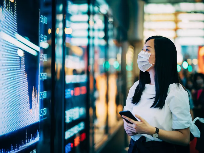 رغم حِزم الدعم الحكومية.. ضبابية حول مستقبل الأسواق العالمية بسبب "كورونا"