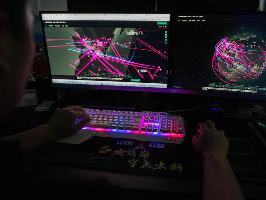 صورة تعبيرية لعملية قرصنة إلكترونية عبر الإنترنت - AFP